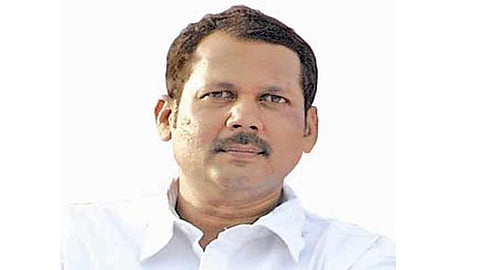 आरोप करणाऱ्यांनी समोर येण्याची हिंमत ठेवावी - उदयनराजे