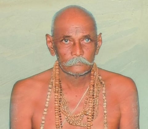 Vakte Maharaj has nothing to do with Sharad Pawars controversial paper