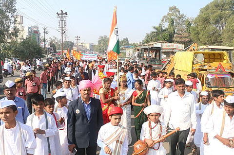 Marathi News Marathwada News Jagar Dindi Marathwada Sahitya Sammelan