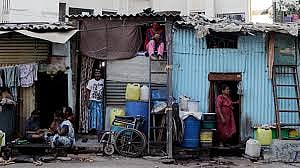 धारावीतील थैमान थांबेना! दादर-माहिमचा आकडाही वाढला 