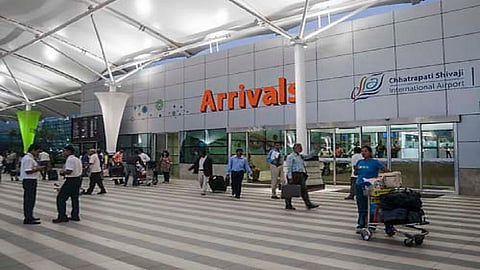 airport arrival 