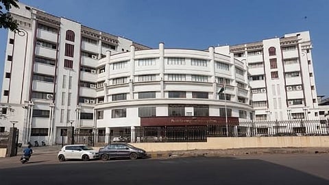 राजकारणाचा भिवंडी पॅटर्न; नगरसेवक चार, पण बसवला आपला महापौर..  