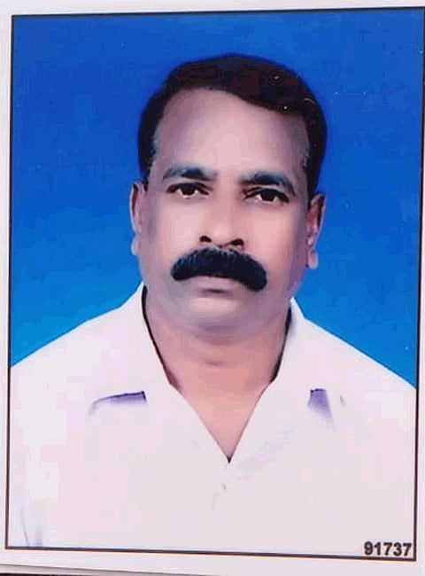one dies after falling from construction in belgaum