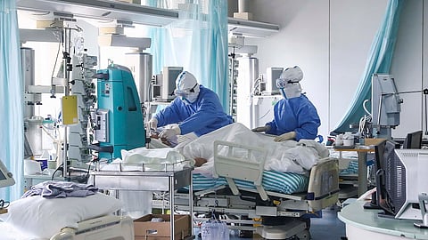 two person returned from dubai suspected coronavirus hospitalized india updates