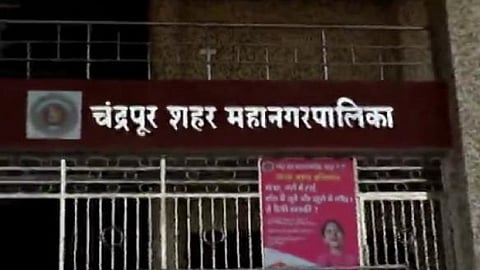 chandrapur municipal corporation employees should use cycle on friday