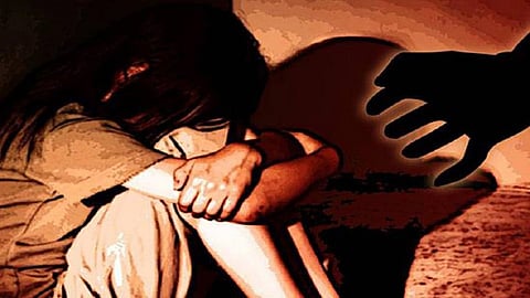 Dance trainer misbehave with girl in nagpur 