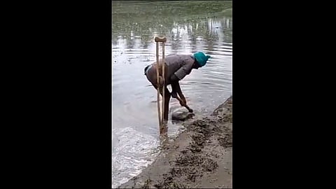 no words can do justice to this video farmer video viral