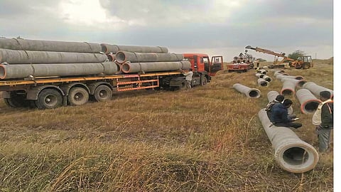 Speed ​​up work on the stalled Ghatnandre Tembhu scheme
