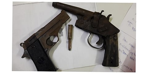 gun.jpg