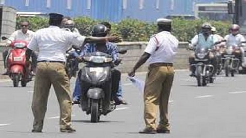 Now police give attention to bikers having helmet and bags 