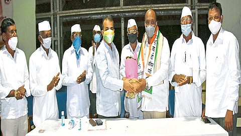 भाजपला धक्का देत 'पवार' पुन्हा राष्ट्रवादीत, खटाव तालुक्‍यात 'पावर' वाढणार!