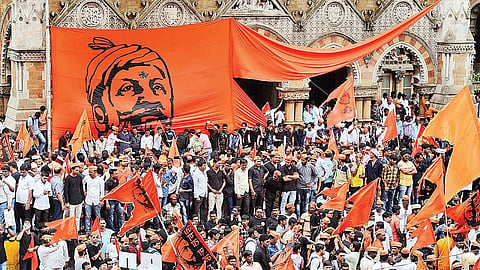 सचिन सावंत यांची जहरी टीका, मराठा आरक्षण प्रश्नी मोदी सरकारने महाराष्ट्राच्या पाठीत खंजीर खुपसला! 