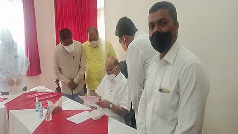 आरक्षणावरील स्थगिती उठविण्यासाठी प्रयत्न करणार; शरद पवारांनी 'मराठा क्रांती'स साता-यात दिला विश्‍वास
