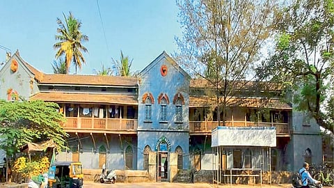 Heritage of Kolhapur muslim boarding information by uday gaikwad