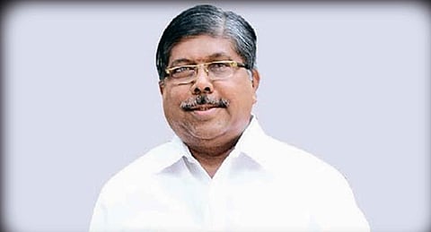 patil.jpg