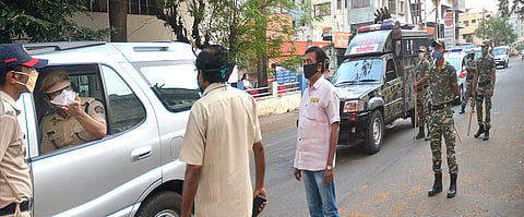 police lock checking.JPG