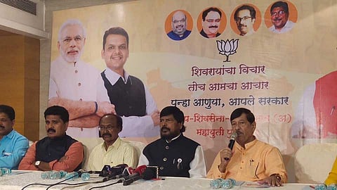 ramdas-athvale-in-pune.jpg