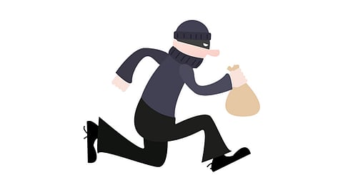 पिंपरी-चिंचवड शहरात घरफोडीच्या तीन घटना; लाखांचा ऐवज लंपास 