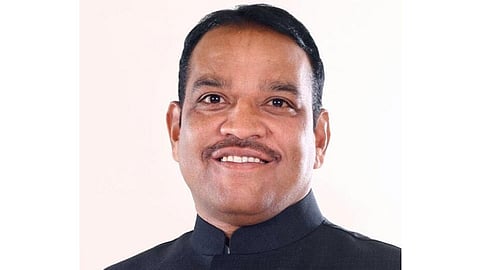उत्तर भारताकडे धावणाऱ्या रेल्वेगाड्या वाढवा - बारणे 