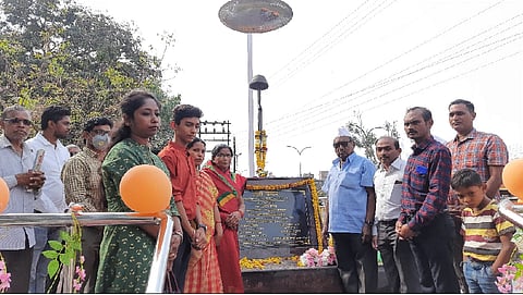 memorial of martyred soldiers erected after 18 years in teosa of amravati