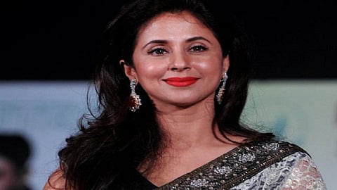 अभिनेत्रीचा मास्क काढून शिवसैनिक उर्मिला यांचा योगी आदित्यनाथ यांना "जय महाराष्ट्र"; मातोंडकर ऍक्शन मोडमध्ये
