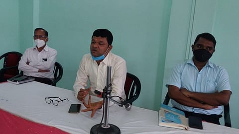 ग्रामीण भागात कोरोना नियंत्रणासाठी ग्रामसमितीवर जबाबदारी  
