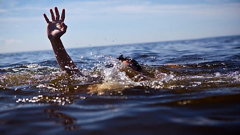 water drown