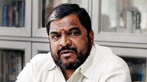 Raju shetty Criticism on CM Uddhav Thackeray