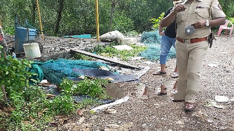 गटारात वाहून गेलेल्या लहानग्याचा मृतदेह सापडला खाडीकिनारी; आकस्मिक मृत्यूची नोंद