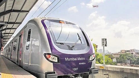 मेट्रो लाईन 2 बीमधून दोन स्थानके रद्द; माहिती अधिकार कार्यकर्त्याने नोंदवला आक्षेप