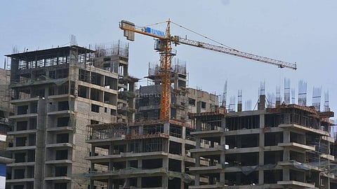 अवैध बांधकामांबाबत सविस्तर अहवाल द्या! उच्च न्यायालयाचे पालिकांना निर्देश