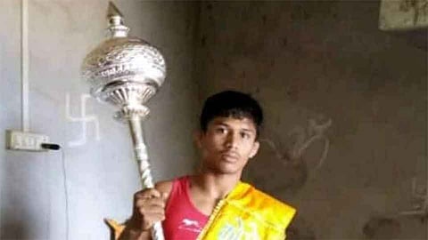 झाडाची फांदी पडून कुस्तीपट्टू विक्रम मोरेचा मृत्यू 