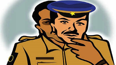 Police misbehaved with his wife in Nagpur Latest News 