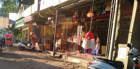 Akluj Market