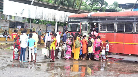 या जिल्ह्यात एसटी फॉर्मात; परतीच्या प्रवासासाठी  तब्बल 200 गाड्यांचे आरक्षण