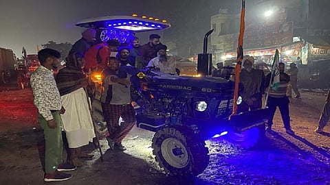 DJ tractor
