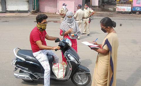 #Lockdown : रुग्णालयात जाणाऱ्यांची संख्या आहे जास्त! 