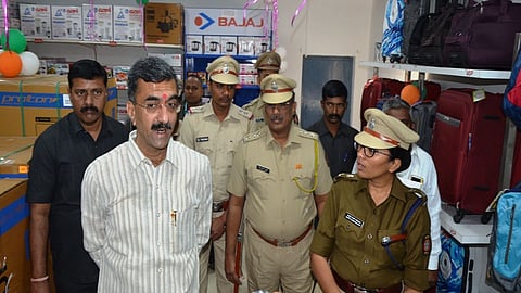 Minister Shambhuraj Desai S P Tejswi Satpute