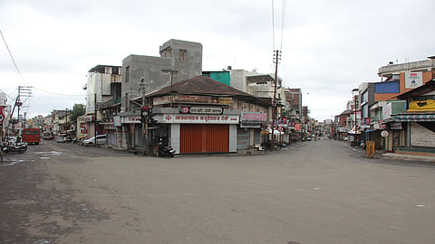 केस तर केस आम्ही करणार बिझनेस; साताऱ्याच्या व्यापाऱ्यांची मानसिकता