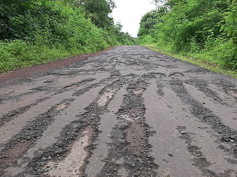Bad road in savdav fata to Ottawa village sindhudurg district