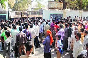 दुष्काळग्रस्तांचे लोंढे पुण्यात