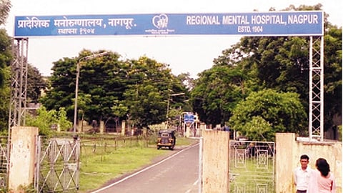 २२ वर्षांनंतर झाली भेट