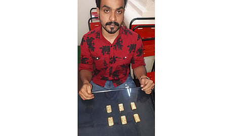 One Arrested in Pune for smuggling gold through Chennai Express
