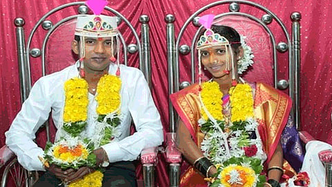 ratnagiri cancer patient prathamesh and sonali love story 
