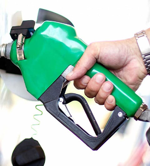 Permit the sale of diesel and petrol to the unemployed in rural tribal areas in Akole taluka