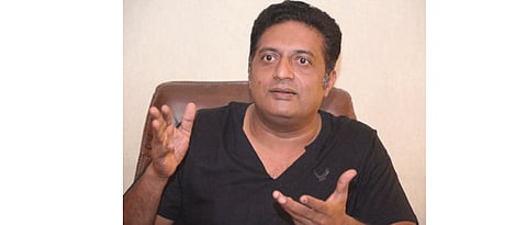Prakash raj slams amit shah for his virtual rally tweet viral on internet