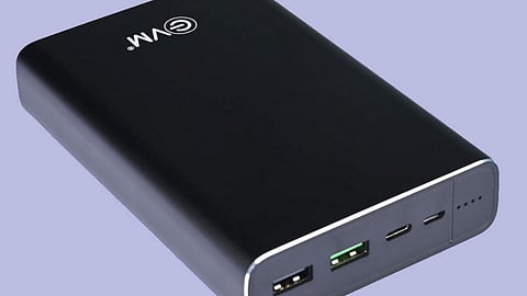 Now you can charge laptops by using Enlappower power bank 