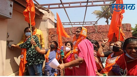 kolhapur shiv sena protest