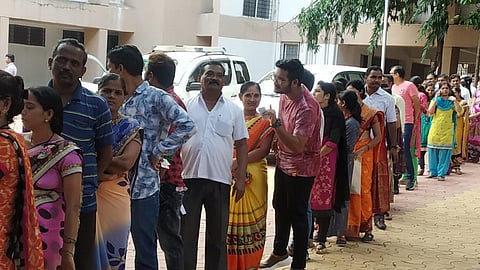 maharashtra voting turnout up to 3.30 pm mumbai pune kolhapur