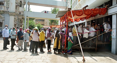 solapur Mahapalika gardi